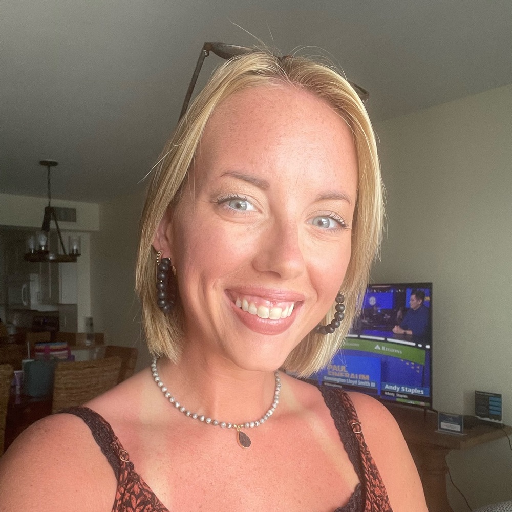 Meet your Posher, Cass! Thanks for stopping by!
